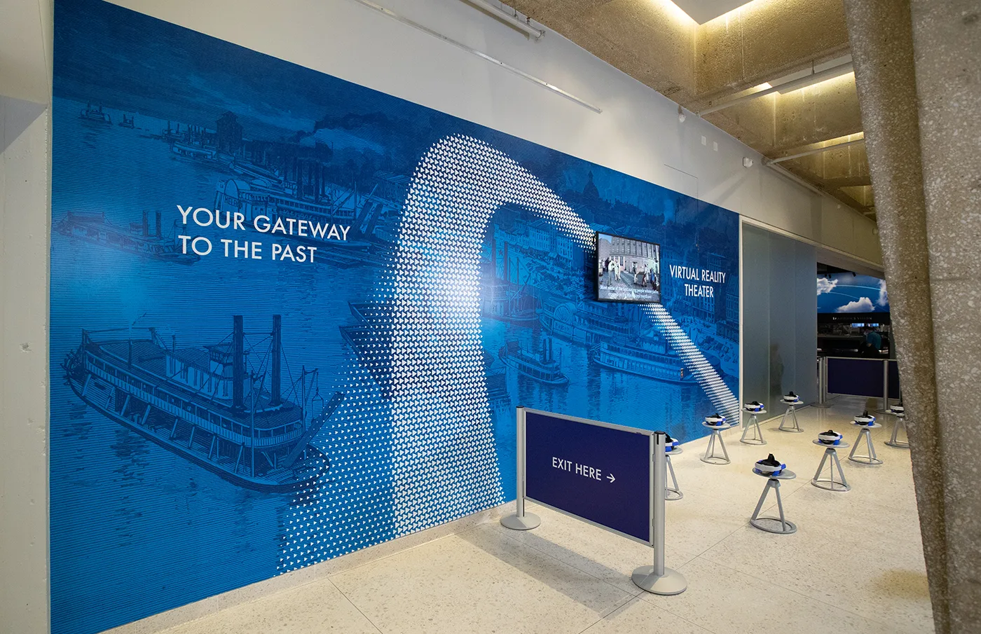 Environmental graphics in the Gateway Arch Virtual Reality Theater